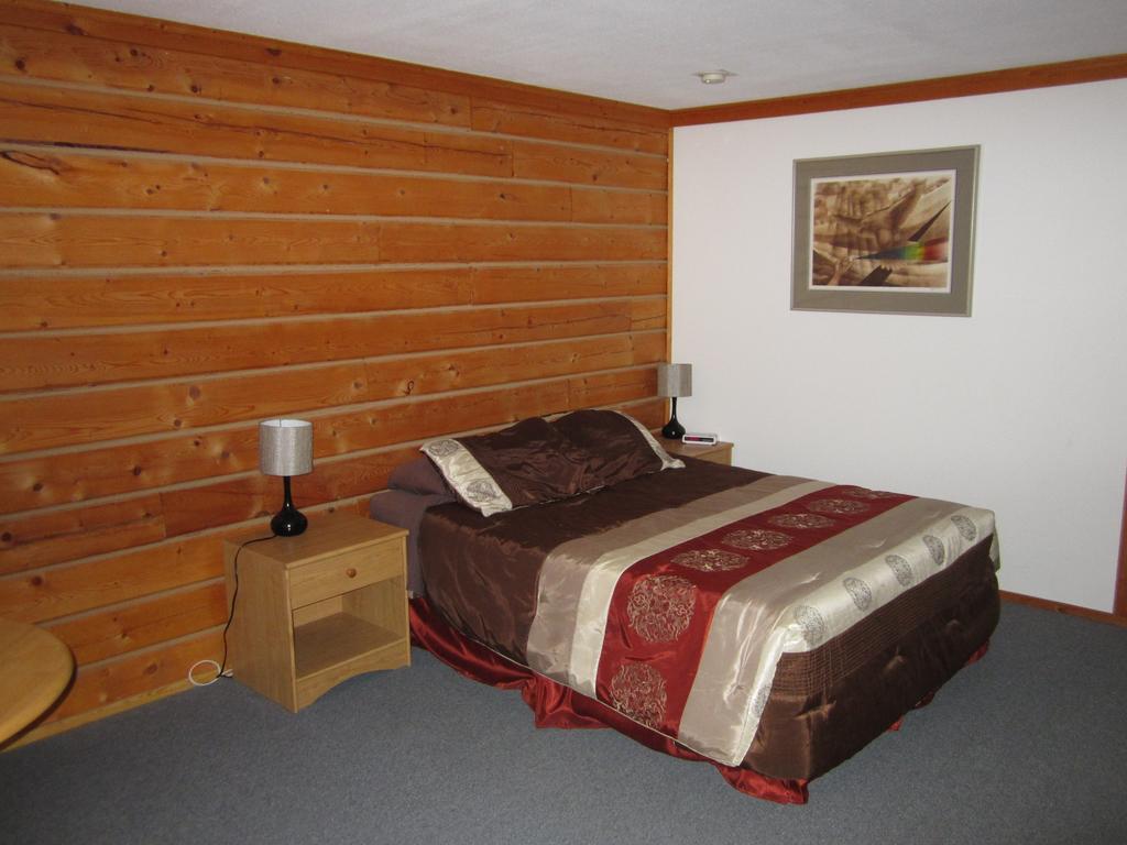 Spirit Lake Lodge Whitehorse Rum bild
