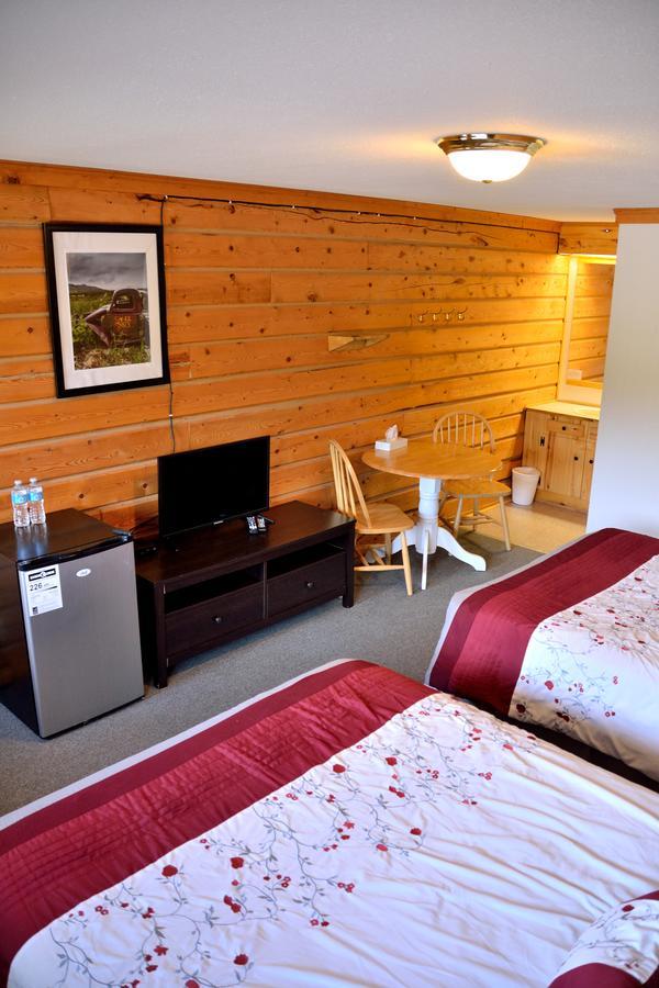 Spirit Lake Lodge Whitehorse Exteriör bild