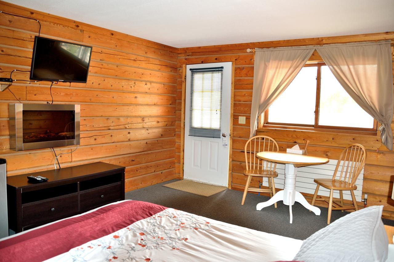 Spirit Lake Lodge Whitehorse Exteriör bild